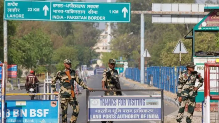 श्रीनगर में अवैध रूप से रह रहे पाकिस्तानी दंपती को हाईकोर्ट ने वापस भेजने का दिया आदेश। फाइल फोटो