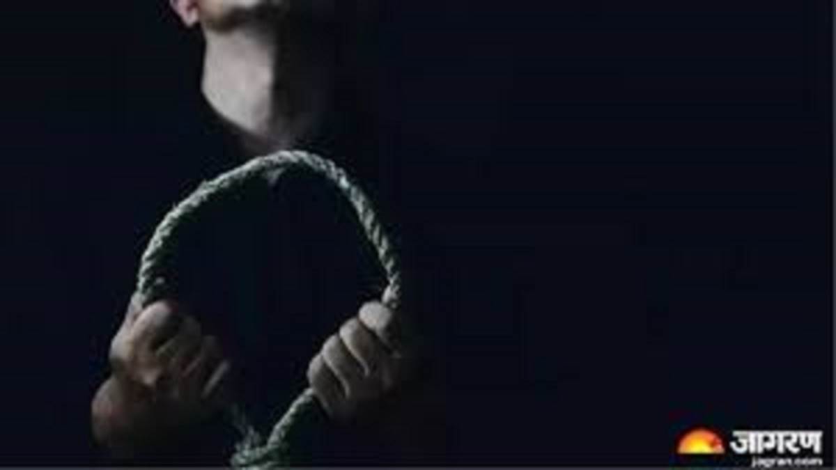 https://www.jagranimages.com/images/newimg/11092025/11_09_2025-suicide_24043583.jpg
