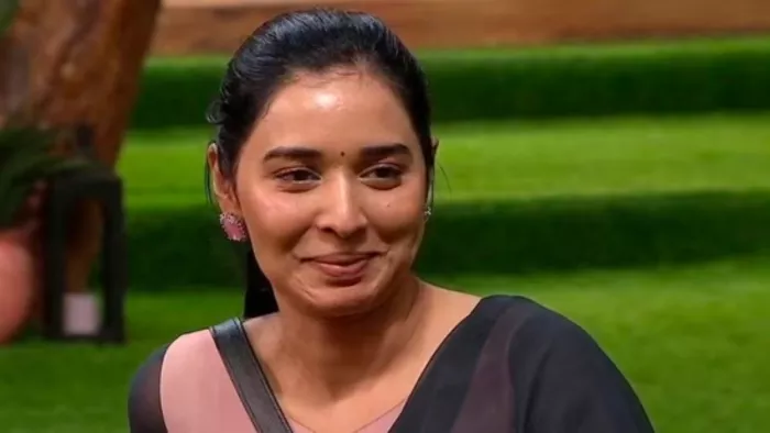 तान्या मित्तल ने ब्वॉयफ्रेंड पर सुनाई शायरी (फोटो-इंस्टाग्राम)