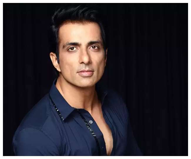 फिल्म अभिनेता सोनू सूद ने दिल्ली में लांच हुए देश के मेंटर कार्यक्रम को बेहतर बताया।