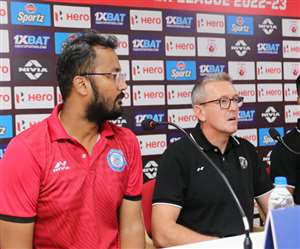 ISL 2022-23 : जमशेदपुर एफसी के कोच बोले-चैंपियन होने का दबाव हमारे लिए सौभाग्य की बात