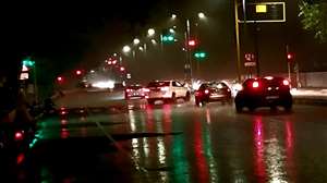 चंडीगढ़ में बीती रात से बारिश का दौर जारी है।