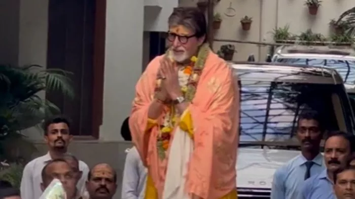 Amitabh Bachchan gets grand welcome on his Birthday