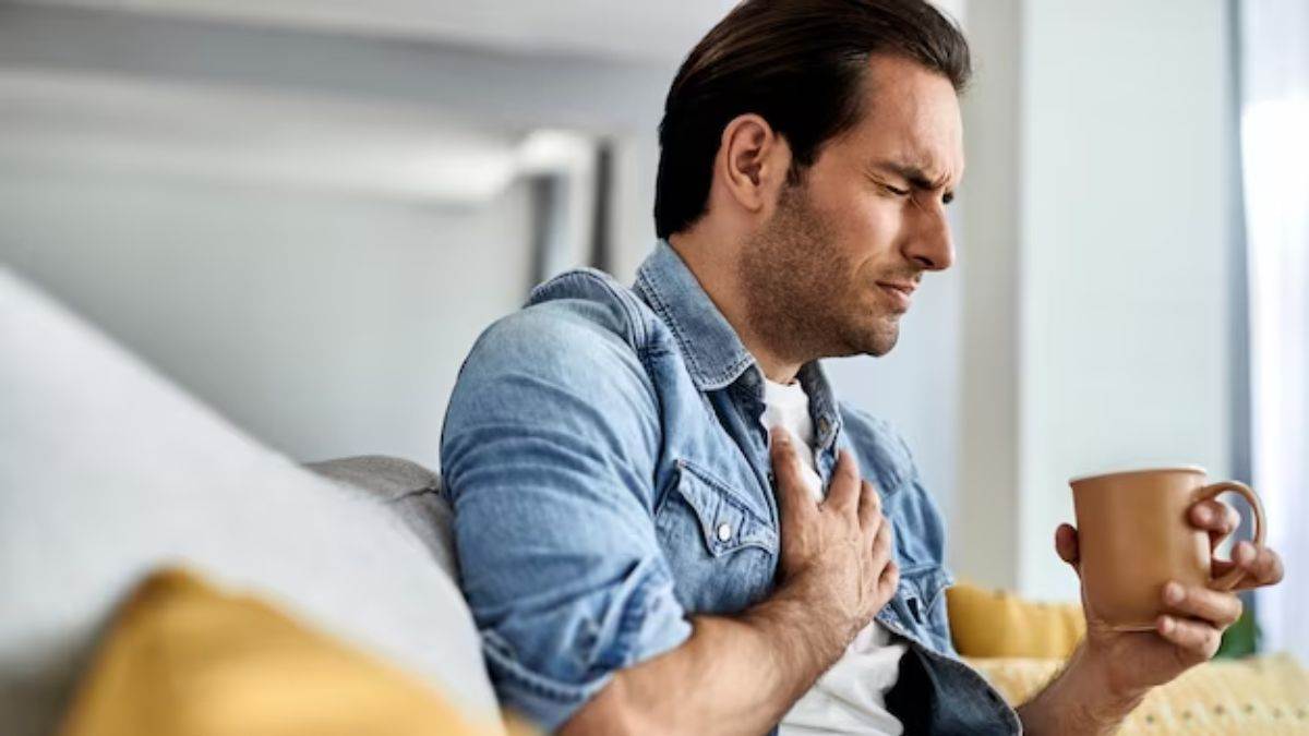 https://www.jagranimages.com/images/newimg/11102023/11_10_2023-heart_23553166.jpg
