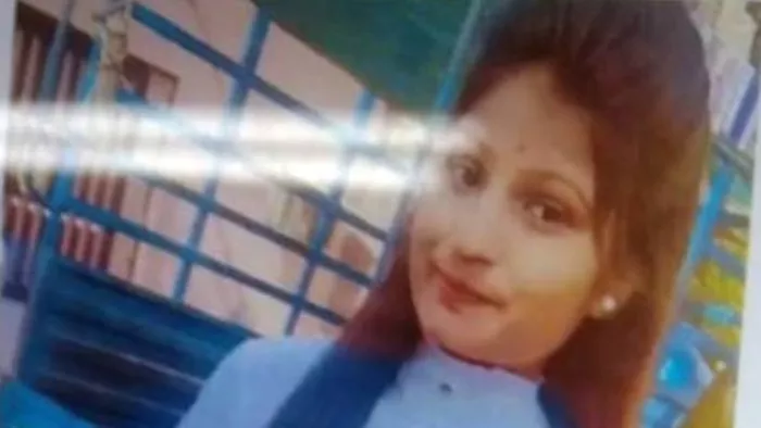 मृतक छात्रा ने लिखा, मैं परिस्थितियों से तंग आ चुकी हूं