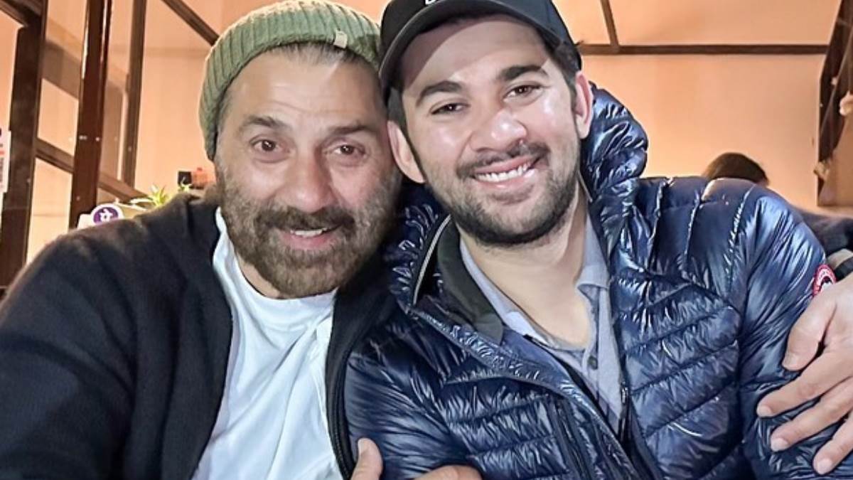 https://www.jagranimages.com/images/newimg/11102023/11_10_2023-sunny_deol_son_karan_deol_on_nepotism__23553368.jpg