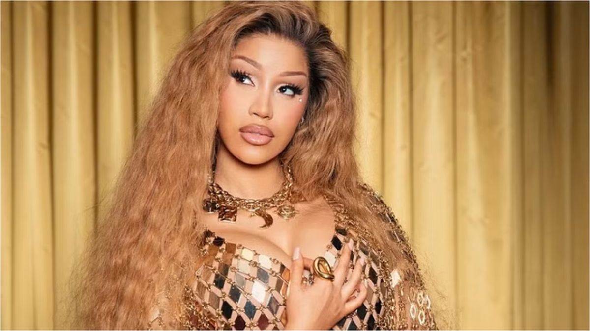 https://www.jagranimages.com/images/newimg/11102024/11_10_2024-cardi_b_23814241.jpg