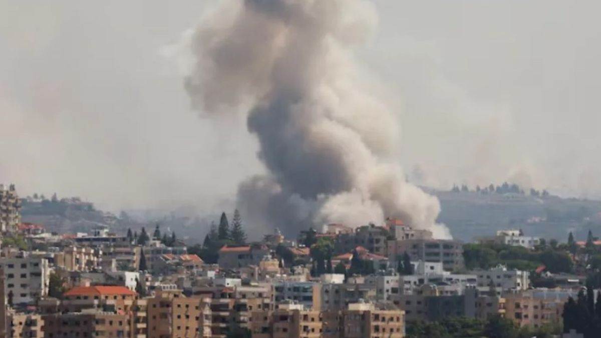 https://www.jagranimages.com/images/newimg/11102024/11_10_2024-israel_attack_2_23814228.jpg