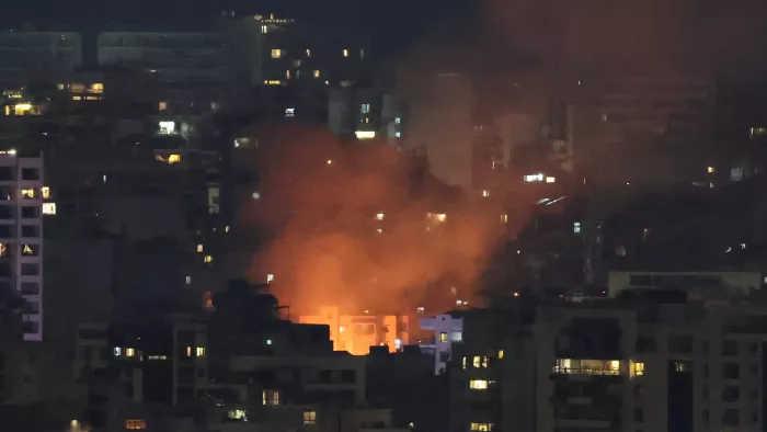 Israel's Airstrike on Beirut: इजरायल ने बेरूत पर किए हवाई हमले। फोटो- रॉयटर