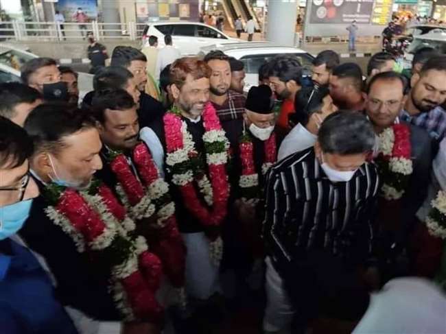 bihar chunav 2020 results five mlas of mimim went hyderabad