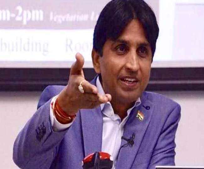 कुमार विश्वास ने ट्वीट करते हुए टिप्पणी की कि आप “सब मिले हुए हैं जी”।
