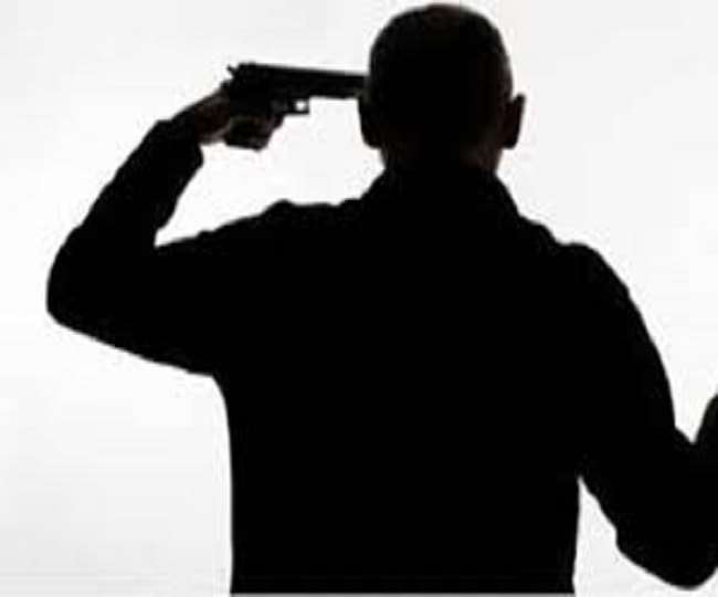 tensioned husband committed suicide in kannauj after seeking wife who leaving house after dispute