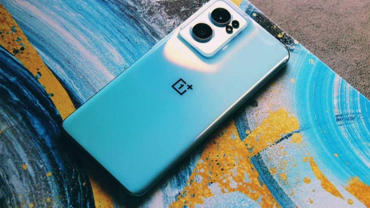 Best OnePlus Mobile Accessories: वनप्लस स्मार्टफोन के इस्तेमाल के एक्सपीरियंस को बेहतर बनाती हैं ये एक्सेसरीज