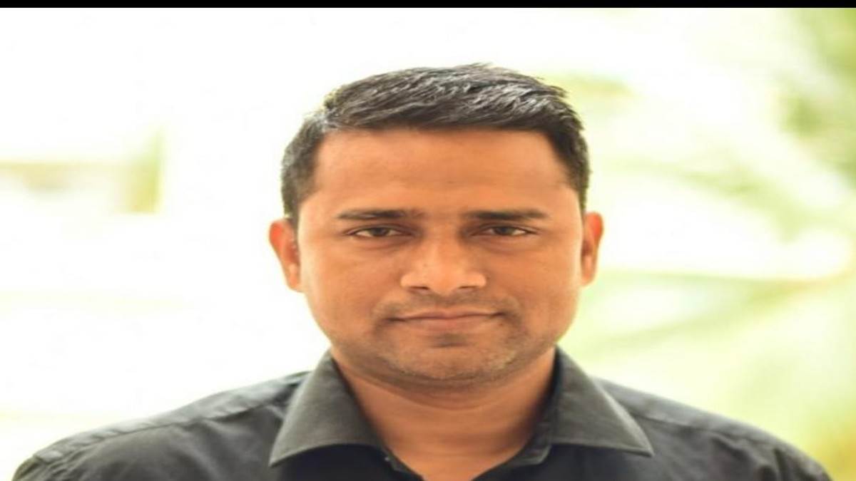 दारोगा रिंकू रंजन का प्रोफाइल विवाद और आरोपों से फुल, मुंगेर में 'वर्क सैंपल'  में फंस गए - daroga Rinku Ranjan's profile full of controversy and  allegations, got stuck in 'work sample'