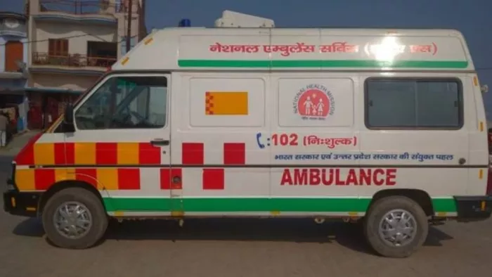 दिवाली को लेकर एंबुलेंस चालकों की छुट्टियां रद्द, 24 घंटे अलर्ट मोड पर रहेंगे स्वास्थ्य और अग्निशमन विभाग।