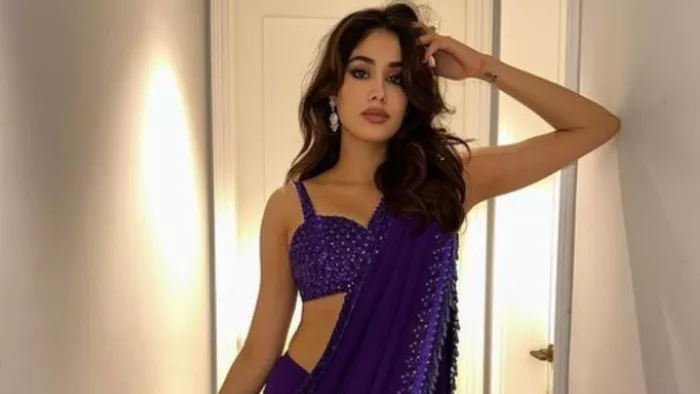 Janhvi Kapoor Diwali Party Look. Photo Credit: Instagram