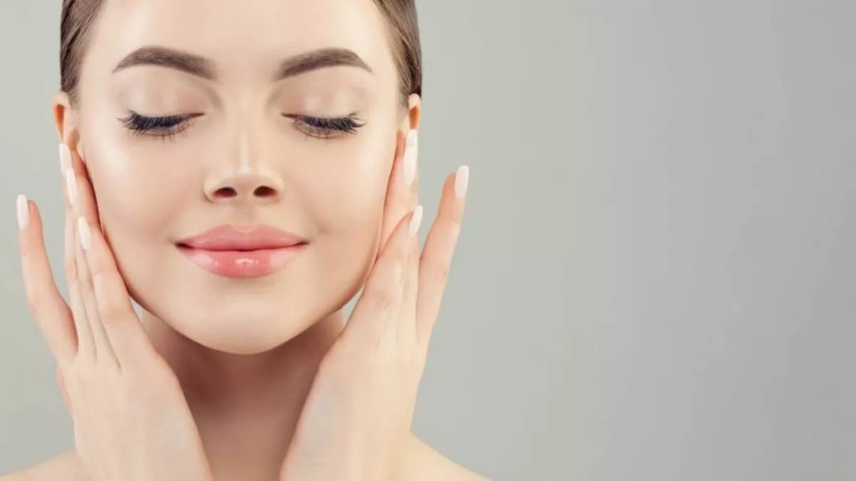 दुल्हन के लिए सबसे अच्छा Facial Kit कौन सा है? यहां देखें लेटेस्ट ऑप्शन, जिनसे फिकी त्वचा भी निखर उठेगी