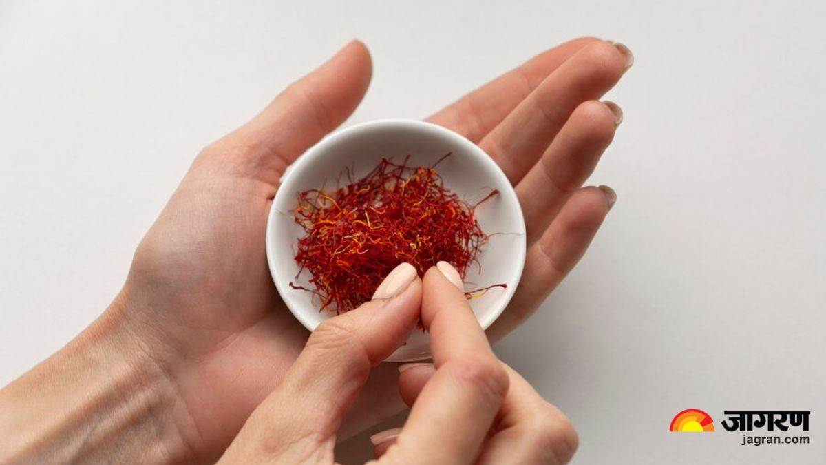 how to spot fake saffron 8 easy tips for skincare enthusiasts check details