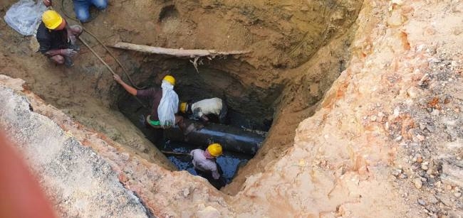 mainpuri the municipality filled the pit now commanded the road in the court of lonivi