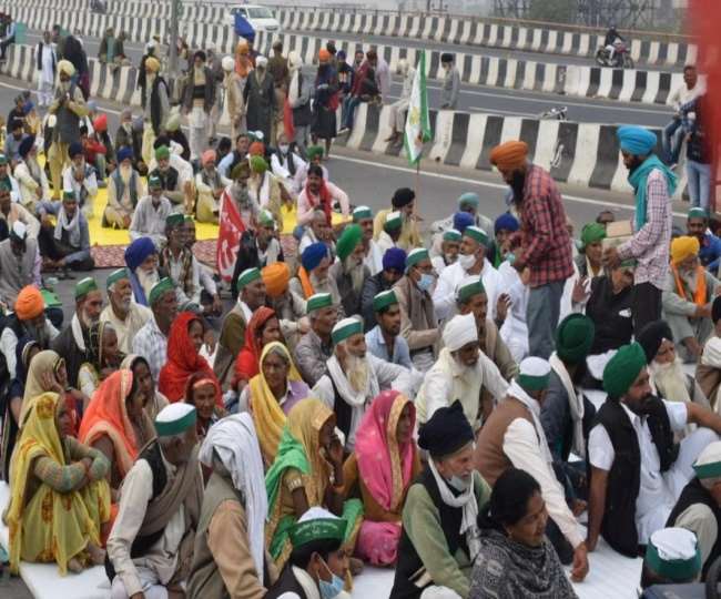 एक डीसीपी और एक एडिशनल डीसीपी का भी कोरोना जांच के लिए सैंपल लिया गया है।