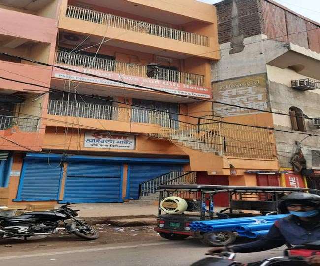 ahirbaran market closed in patna against killing of gutkha businessman