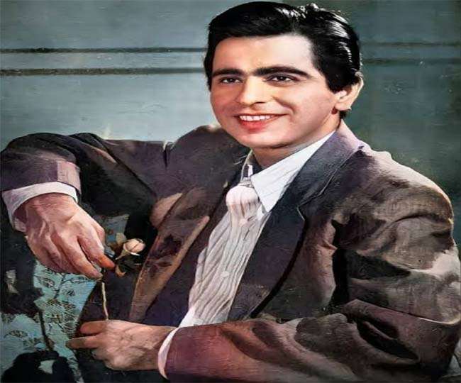 https://www.jagranimages.com/images/newimg/11122021/11_12_2021-dilip_kumar_22284735.jpg