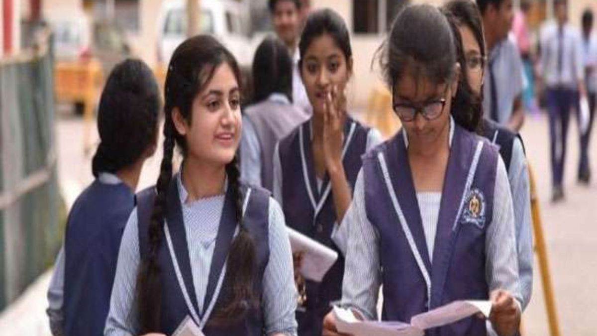 https://www.jagranimages.com/images/newimg/11122022/11_12_2022-cbse_exams_23253191.jpg