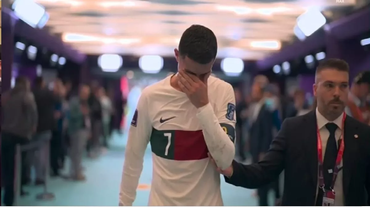 FIFA WC 2022: रोनाल्डो के आंखों से छलका हार का दर्द , रोते हुए मैदान से गए बाहर, वर्ल्ड कप से पुर्तगाल आउट