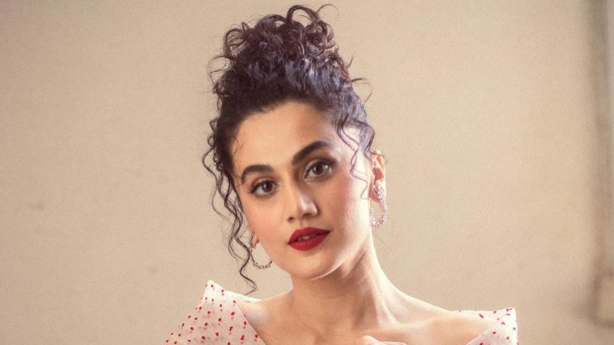 https://www.jagranimages.com/images/newimg/11122022/11_12_2022-taapsee_pannu_23253324.jpg
