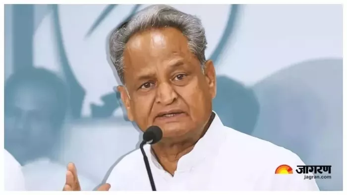गहलोत सरकार ने कर्मचारियों के एक हजार करोड़ रुपये मुफ्त की योजनाओं में किए खर्च।
