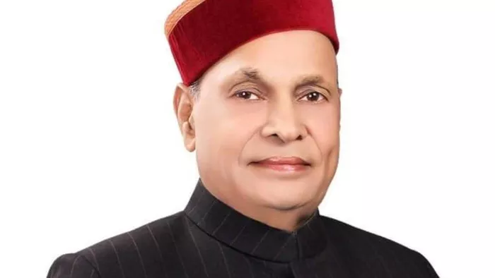 सुप्रीम कोर्ट के निर्णय पर पत्रकारों से बातचीत में बोले पूर्व CM प्रेम कुमार धूमल (फाइल फोटो)