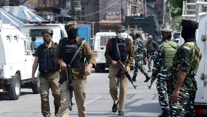 फैसले से पहले अलर्ट पर जम्मू-कश्मीर (file photo)