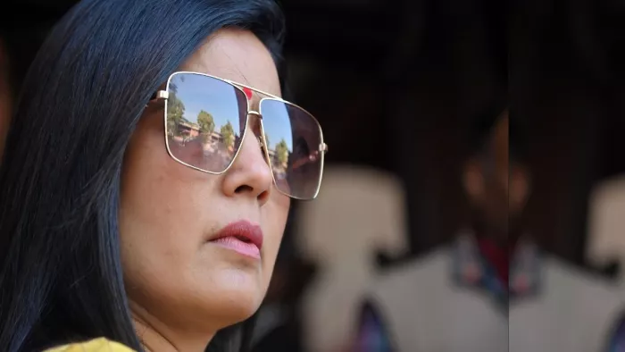 कैश फॉर क्वेरी मामले लोकसभा सदस्यता गंवाने वाली टीएमसी नेता महुआ मोइत्रा सुप्रीम कोर्ट पहुंची।(फोटो सोर्स: जागरण)