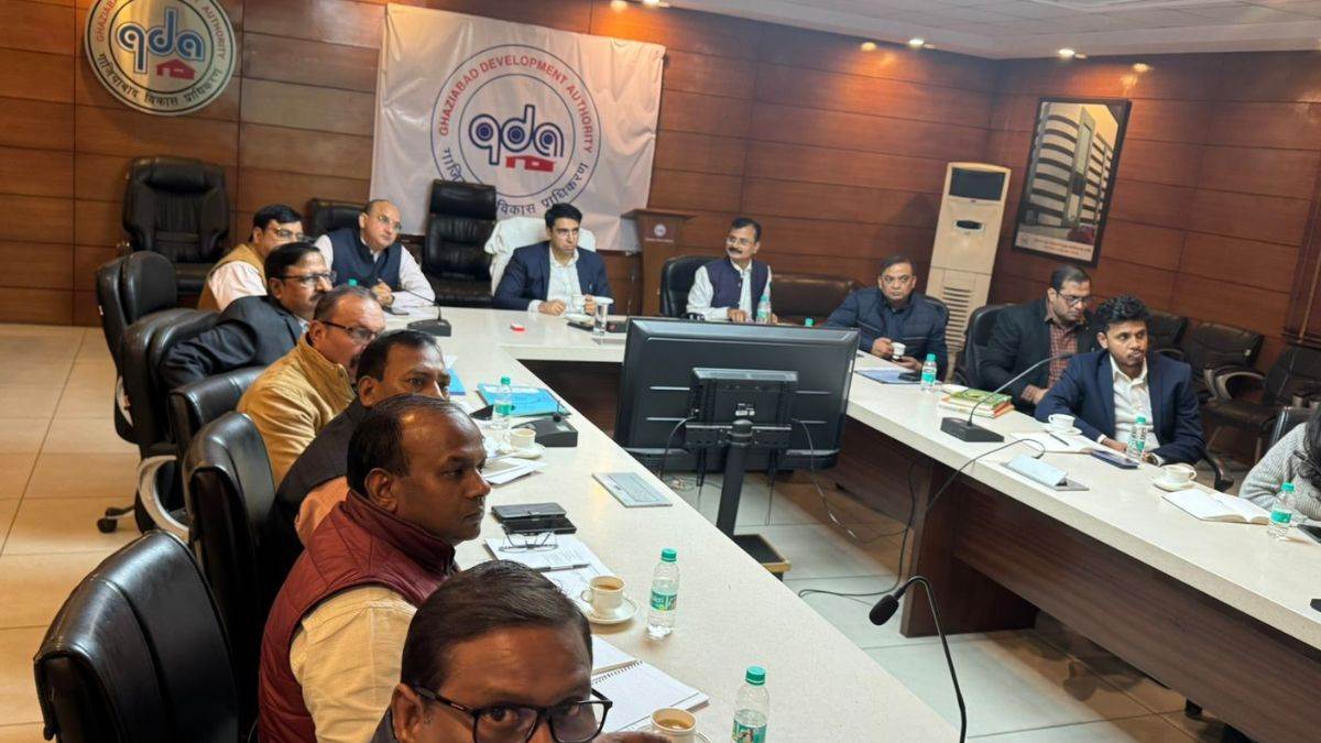 ncr gda housing scheme three companies gave presentation regarding harnandipuram township scheme