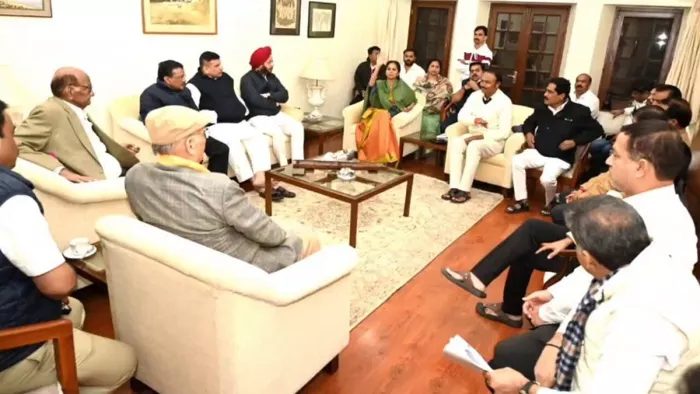 विपक्ष कथित ईवीएम हेरफेर को लेकर सुप्रीम कोर्ट का दरवाजा खटखटाएगा (फोटो- एक्स)