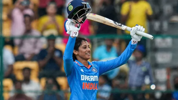 Smriti Mandhana ने जड़ा 9वां वनडे शतक। फोटो- BCCI
