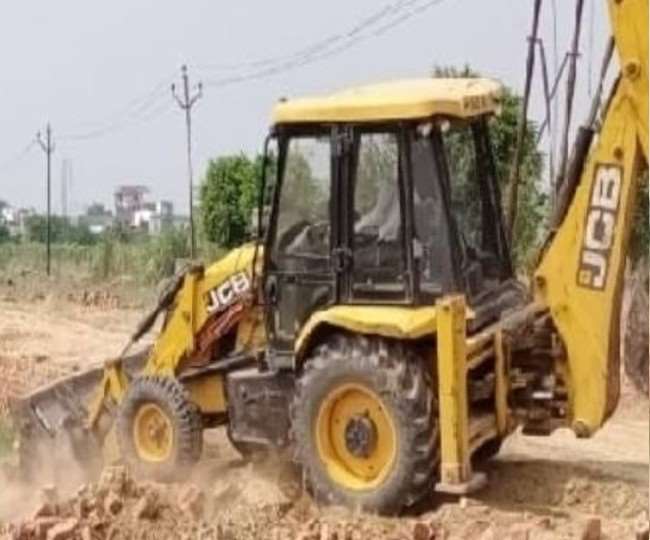 तीन जनवरी को जारी इस आदेश का 15 दिन के अंदर पालन करने के आदेश दिए गए हैं।