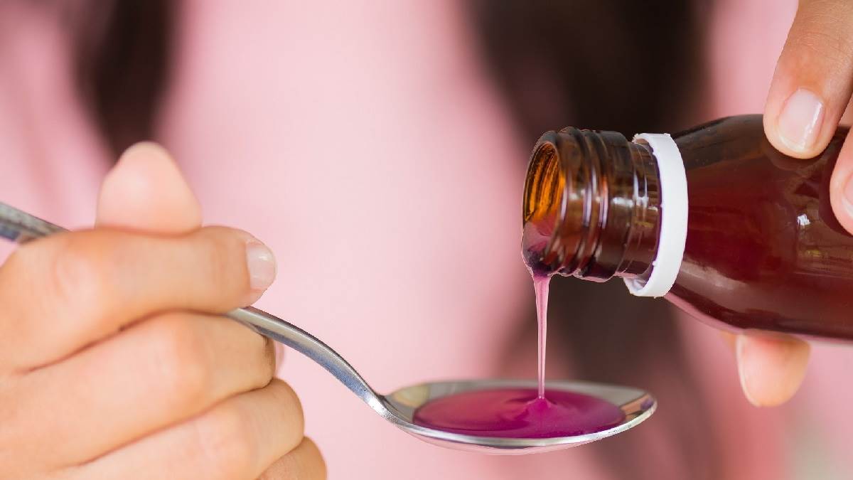 https://www.jagranimages.com/images/newimg/12012023/12_01_2023-cough_syrup_23292611.jpg