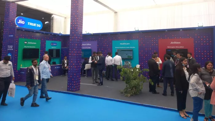Reliance jio showcases its stand alone jio true 5G technology in Global Investor Summit 2023