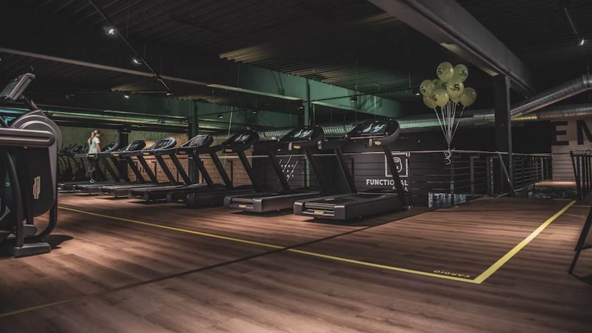 Treadmills For Cardio Exercise Cover Image Source: Unsplash