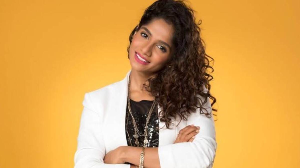 jamie lever dedicates his first telugu film to his grandmother