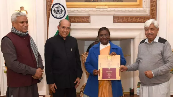 राष्ट्रपति द्रौपदी मुर्मु को मिला राम मंदिर प्राण प्रतिष्ठा समारोह का निमंत्रण