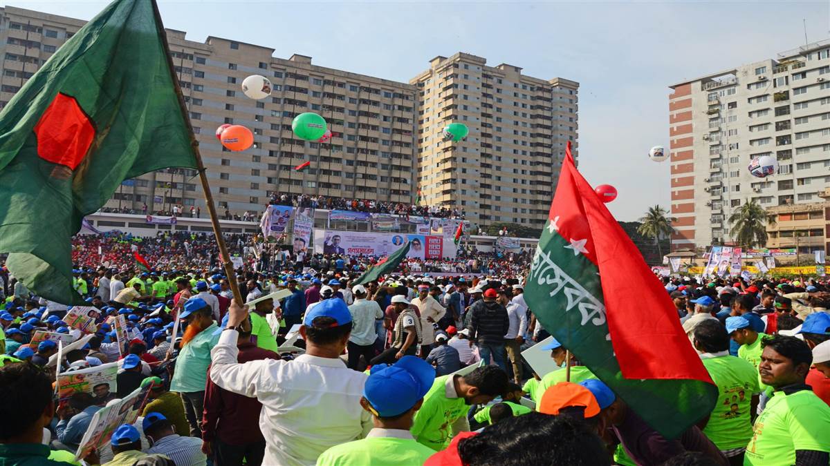 https://www.jagranimages.com/images/newimg/12012025/12_01_2025-bangladesh_23865642.jpg