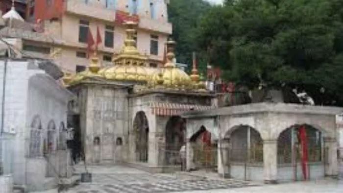 हिमाचल प्रदेश के इस मंदिरा की हालत हो रही है जर्जर