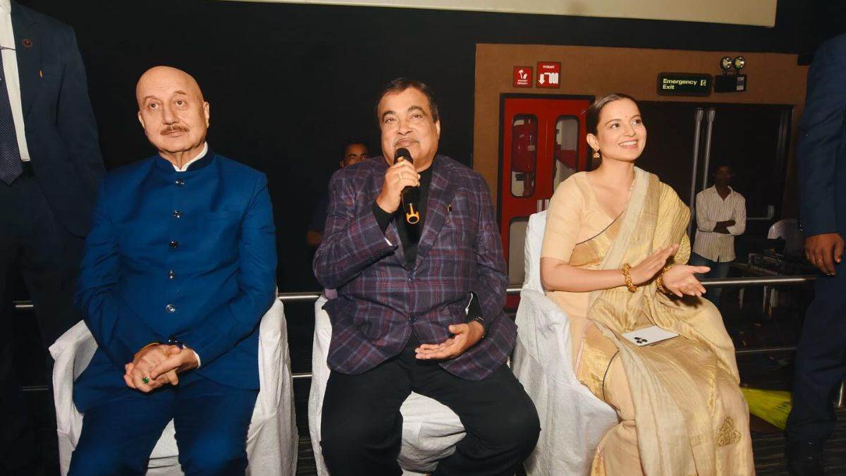 https://www.jagranimages.com/images/newimg/12012025/12_01_2025-kangana_ranaut_emergency_special_screening_23865181.jpg