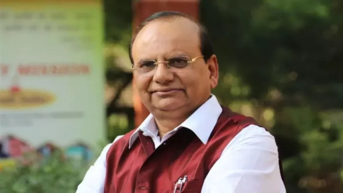 केजरीवाल के शकूरबस्ती रेलवे झुग्गी कैंप का दौरा कर दिए बयान पर एलजी की प्रतिक्रिया।