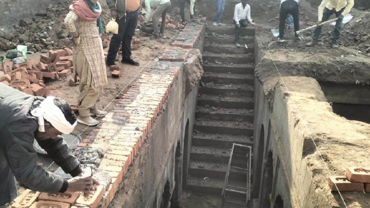 sambhal news bawari stepwell land sold illegally named mughal colony update on land scam
