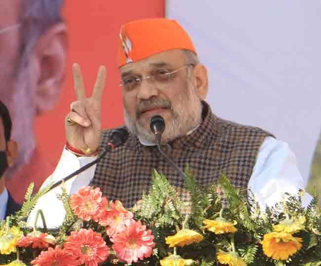 केंद्रीय गृहमंत्री अमित शाह ने कांग्रेस पर जमकर निशाना साधा।
