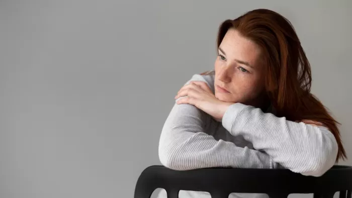 Symptoms of Depression: इन लक्षणों से करें डिप्रेशन की पहचान, समय रहते लें उपचार