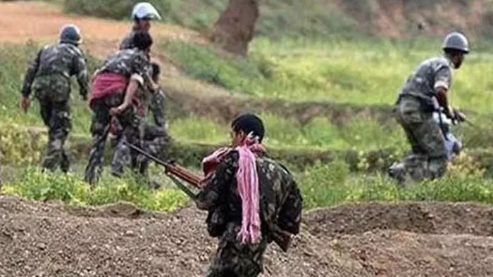 छत्तीसगढ़ के कांकेर में नक्सलियों के साथ मुठभेड़